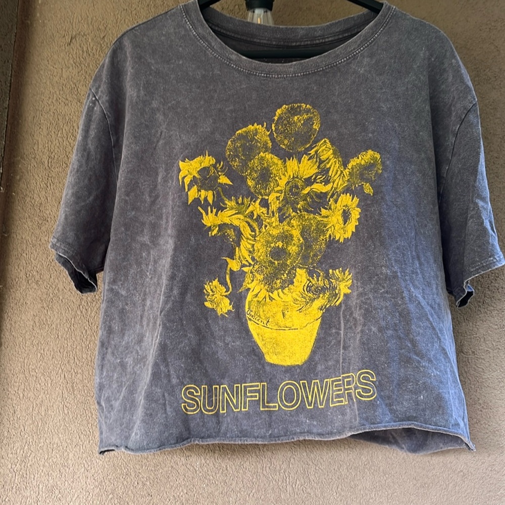 Mighty Fine - Vintage-Look Acid- Wash style Sunflower T-shirt